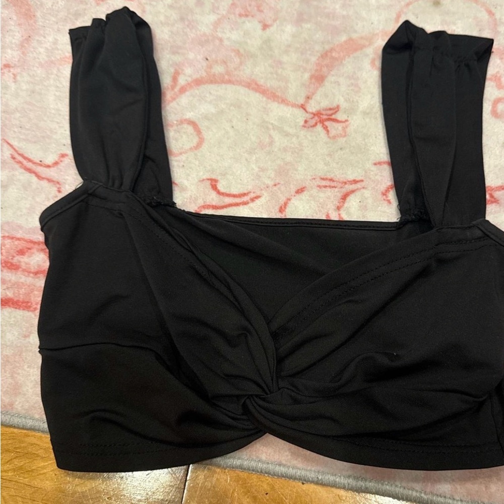 SHEIN Black Twist Crop Top